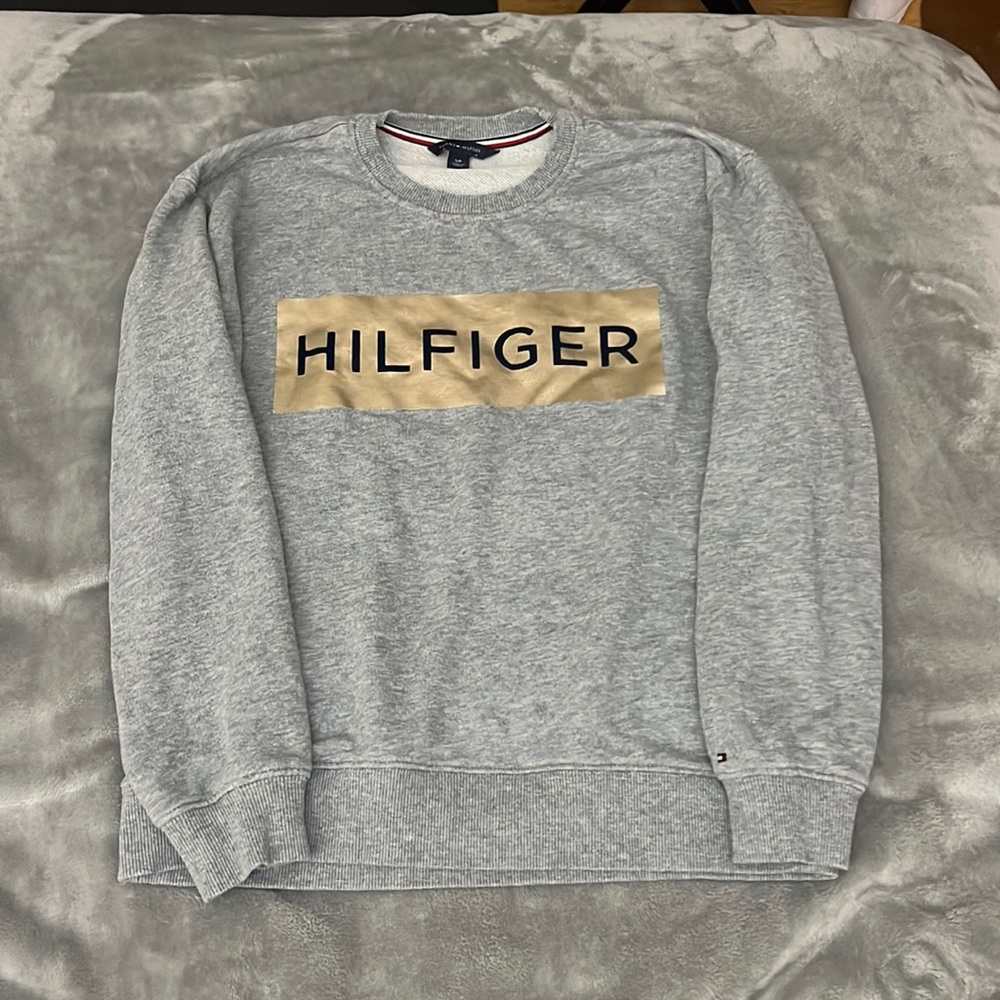 Crew neck